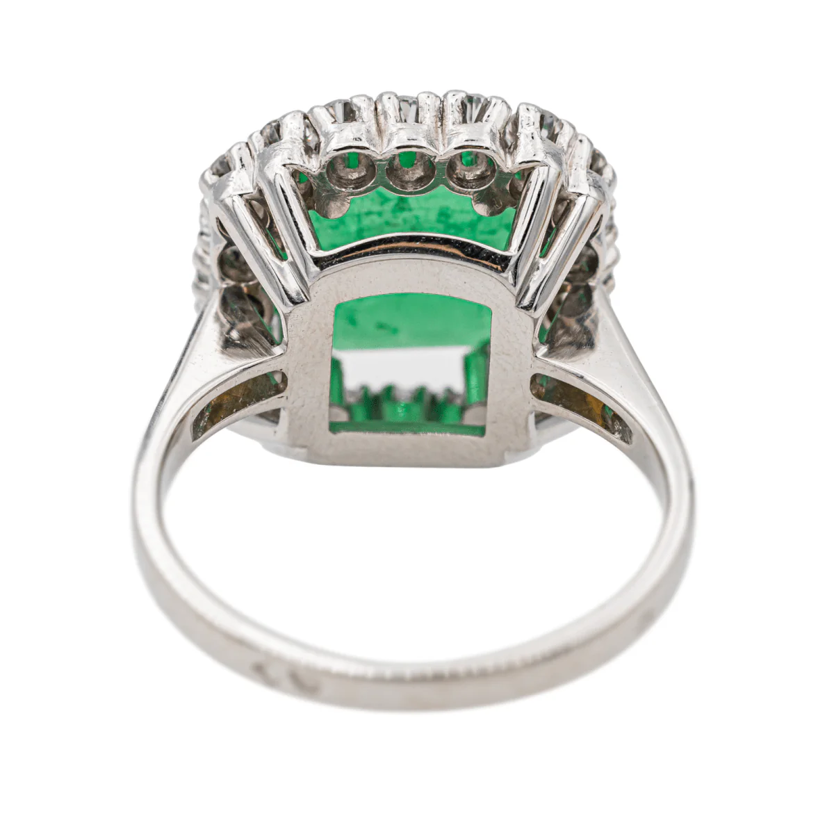 Bague Marguerite en or blanc, platine et émeraude - Image 5