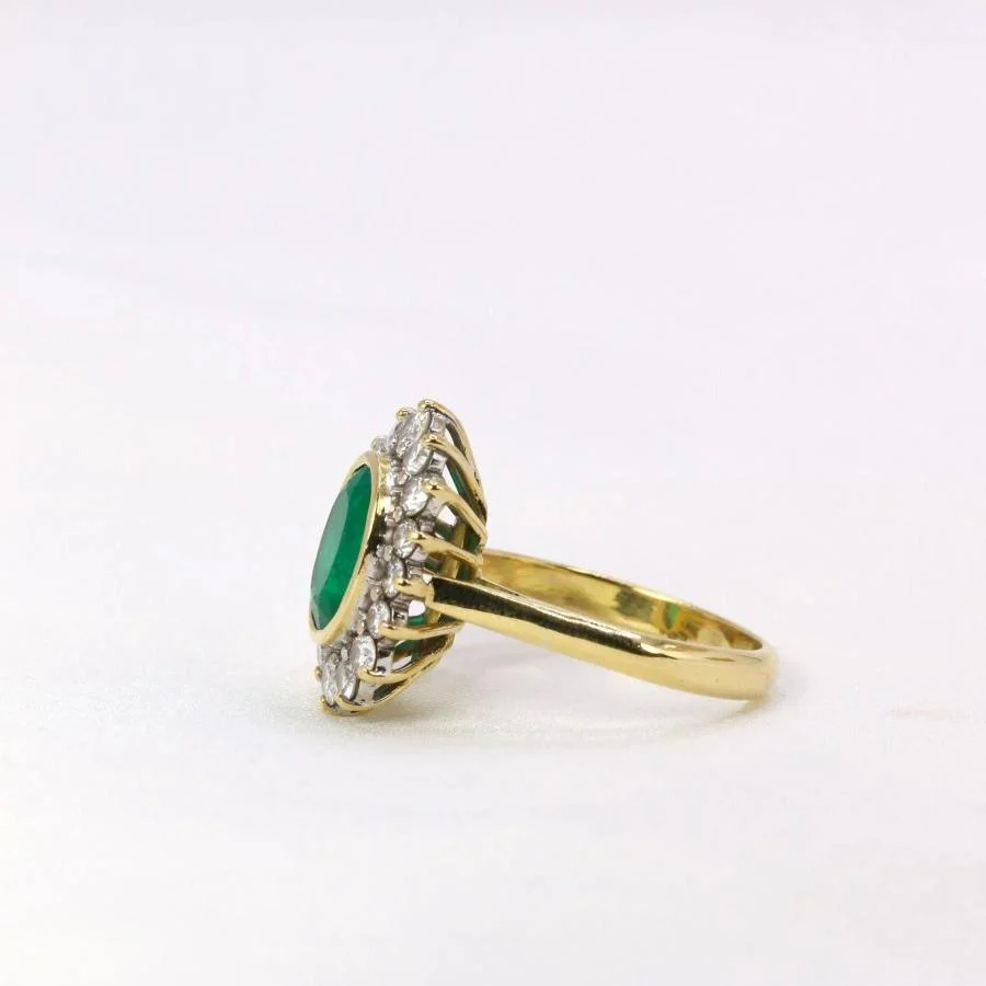 Bague Marguerite en or, émeraude et diamants - Image 4