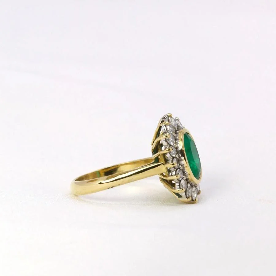 Bague Marguerite en or, émeraude et diamants - Image 6