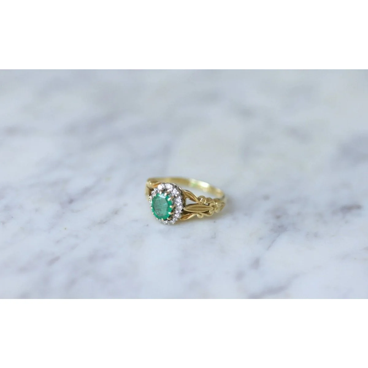 Bague marguerite style Victorien émeraude diamants - Image 6