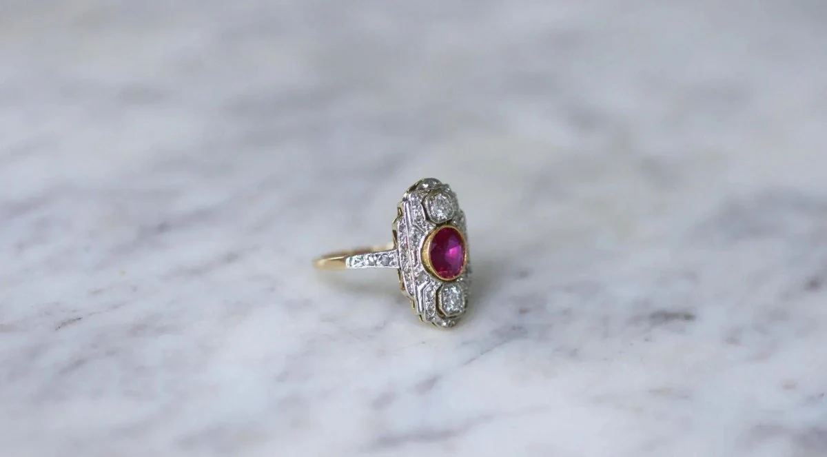Bague Marquise Art Déco Rubis Birman et Diamants - Image 11