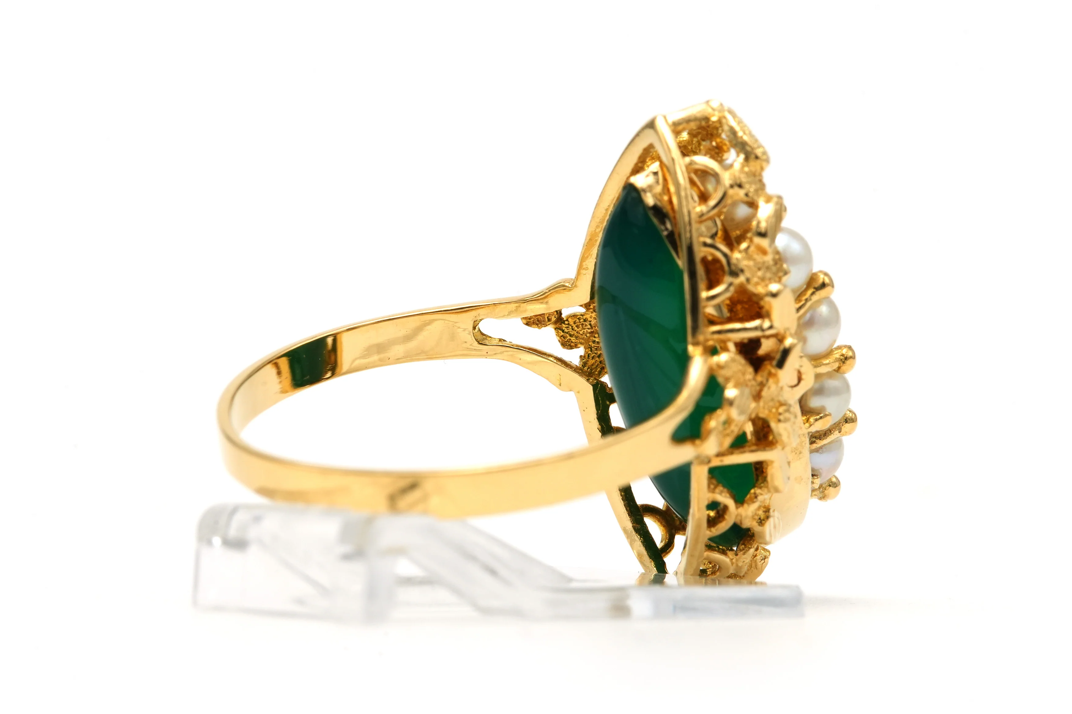 Bague Marquise en or jaune, chrysoprases et perles - Image 5