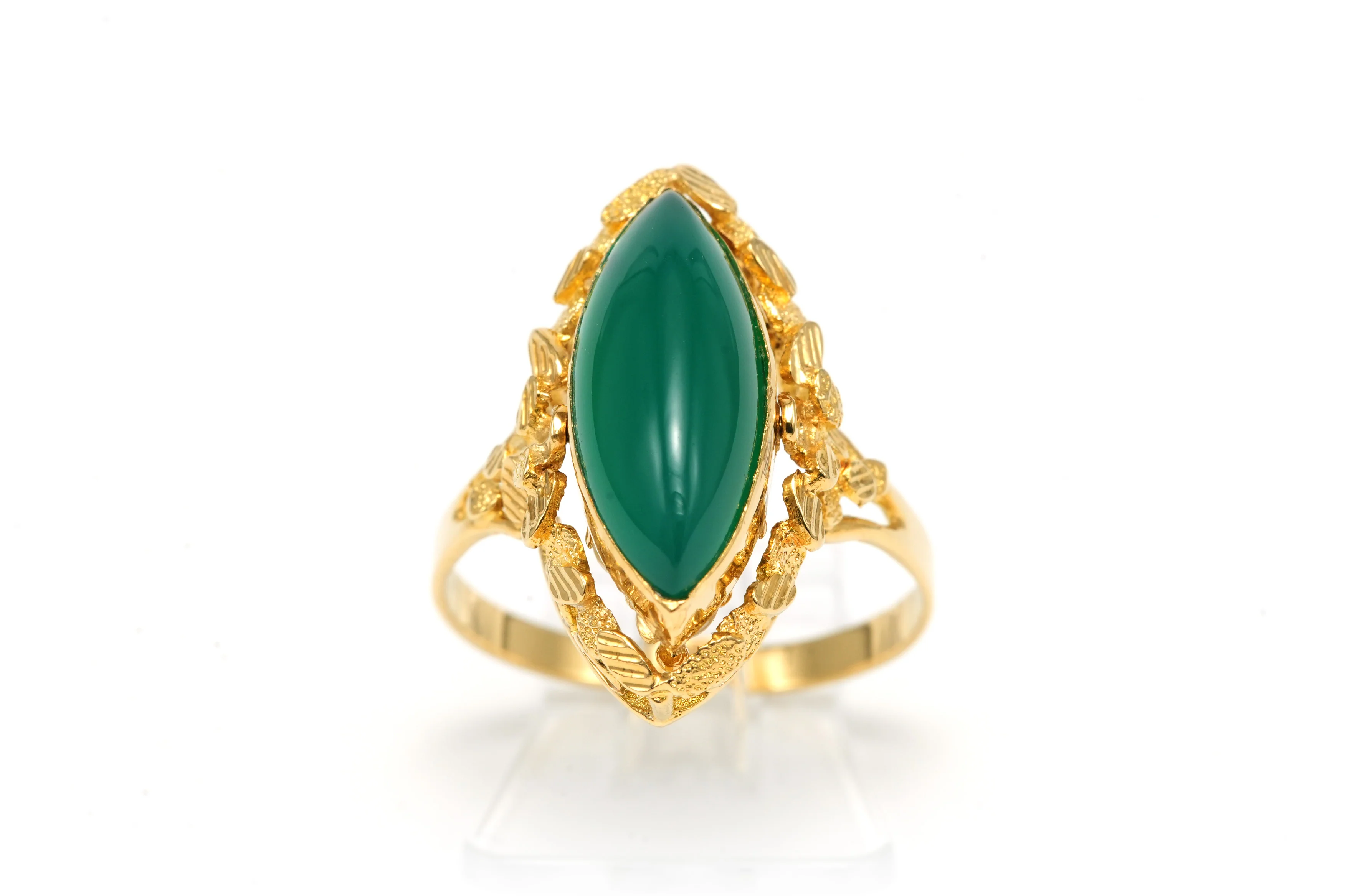 Bague Marquise en or jaune, chrysoprases et perles - Image 7