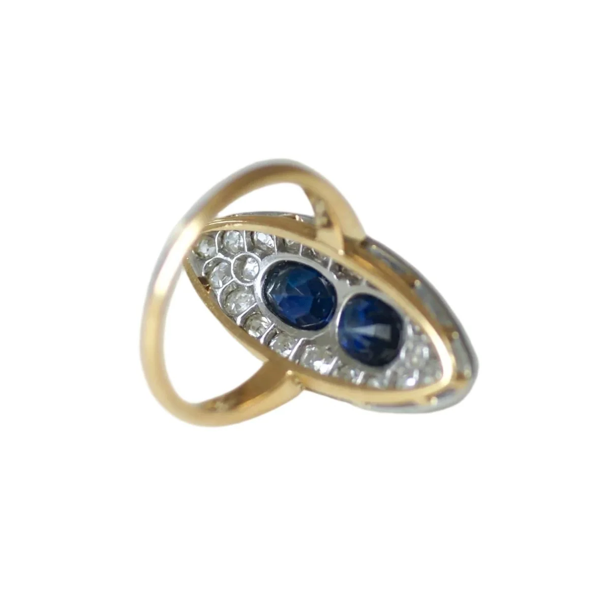 Bague Marquise en or jaune, platine, saphirs et diamants - Image 5