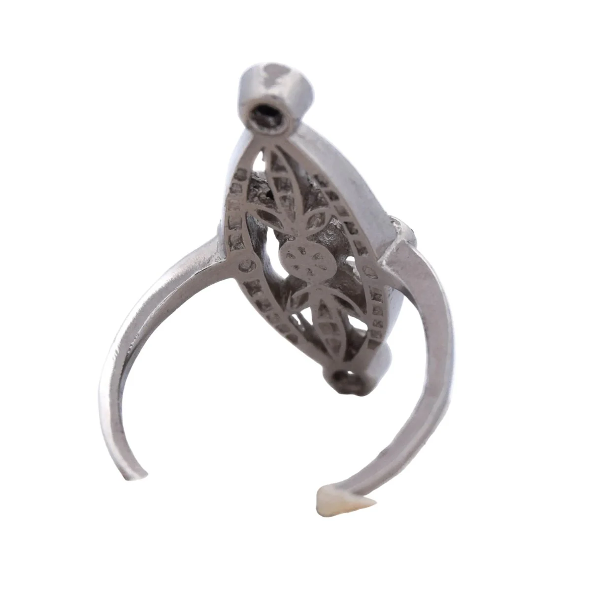 Bague Marquise en platine et diamants - Image 5