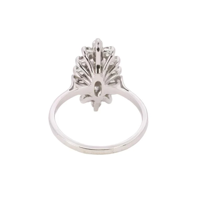 Bague Marquise en or blanc et diamants - Image 5