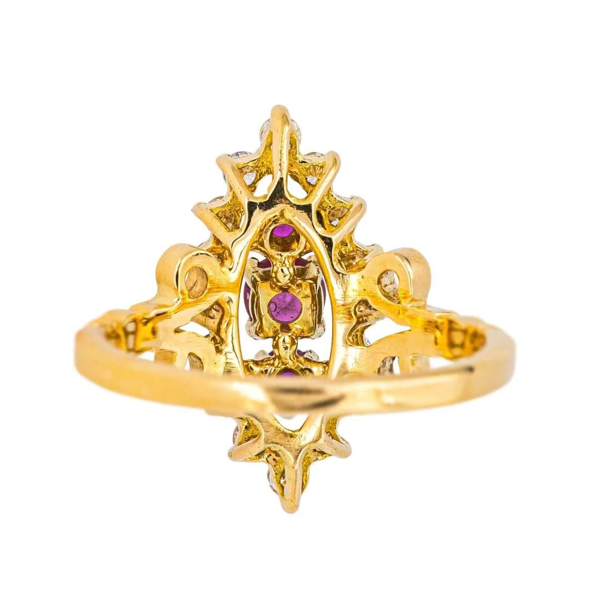 Bague Marquise en or jaune, rubis et diamants - Image 5