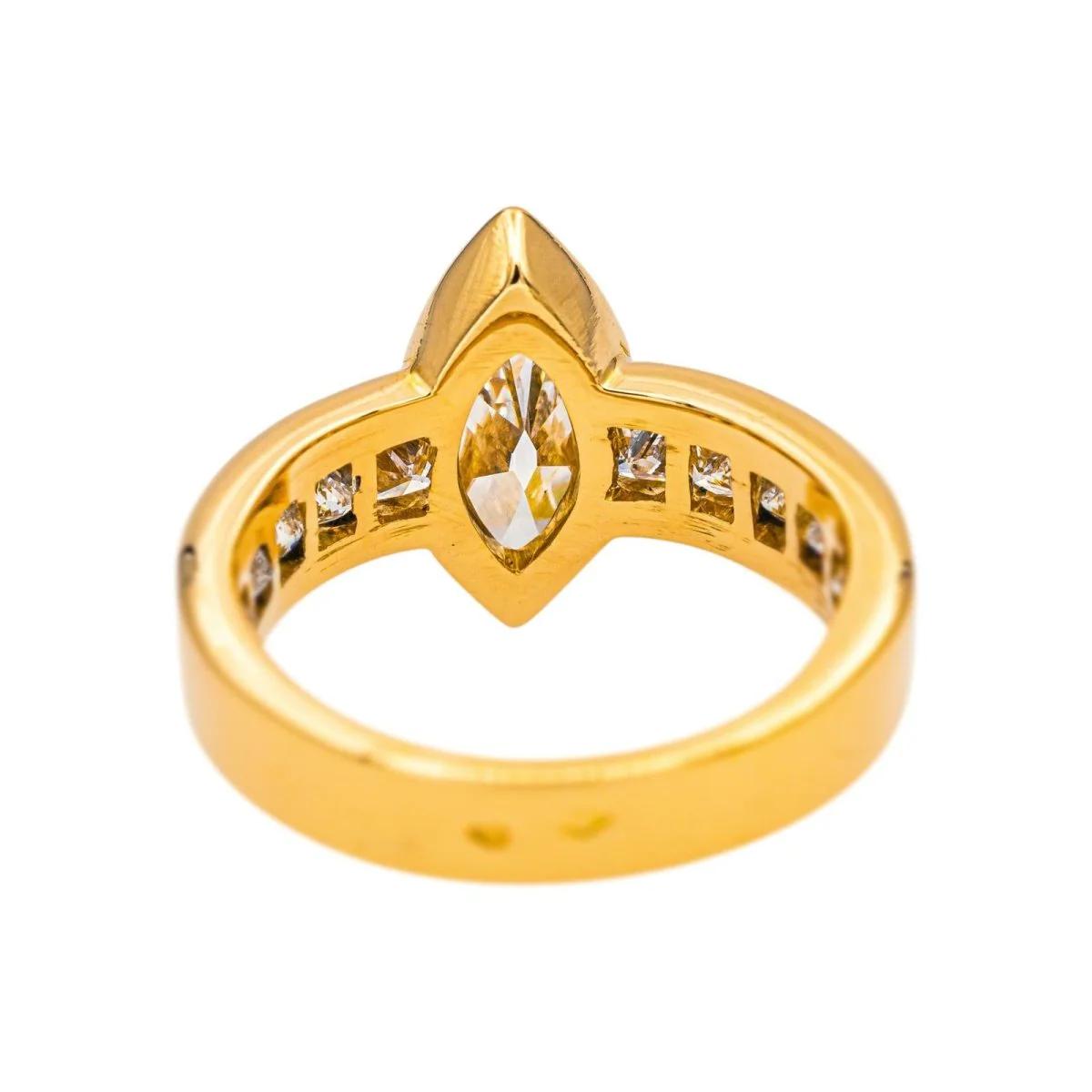 Bague Marquise en or jaune et diamants - Image 5