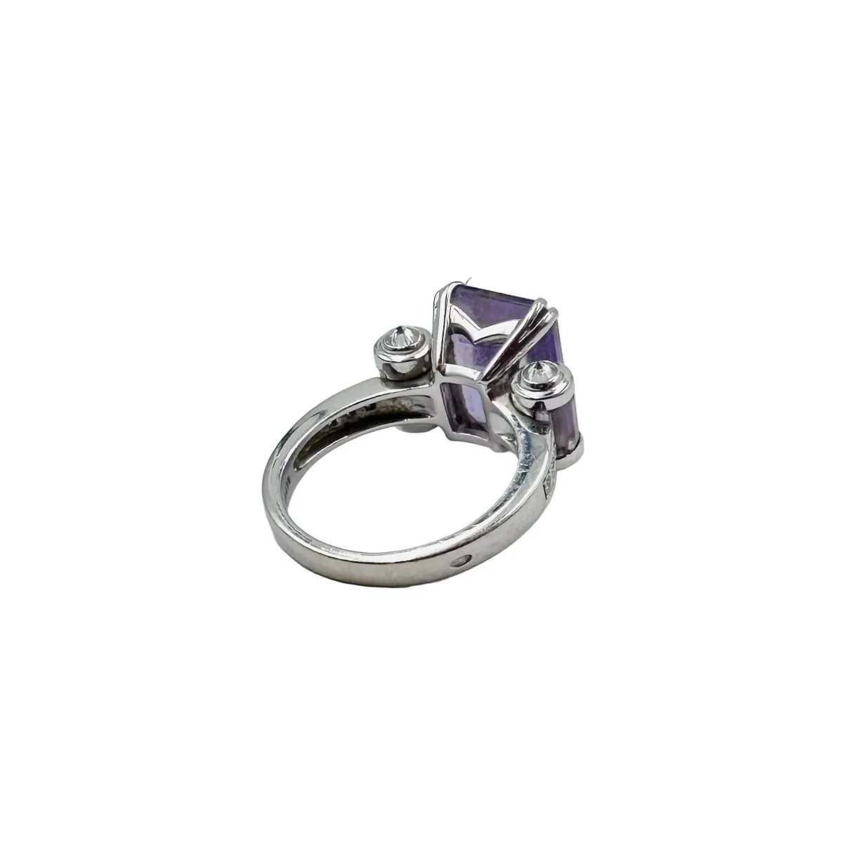 Bague MAUBOUSSIN "Couleur Baiser" en or blanc, améthystes et diamants - Image 5