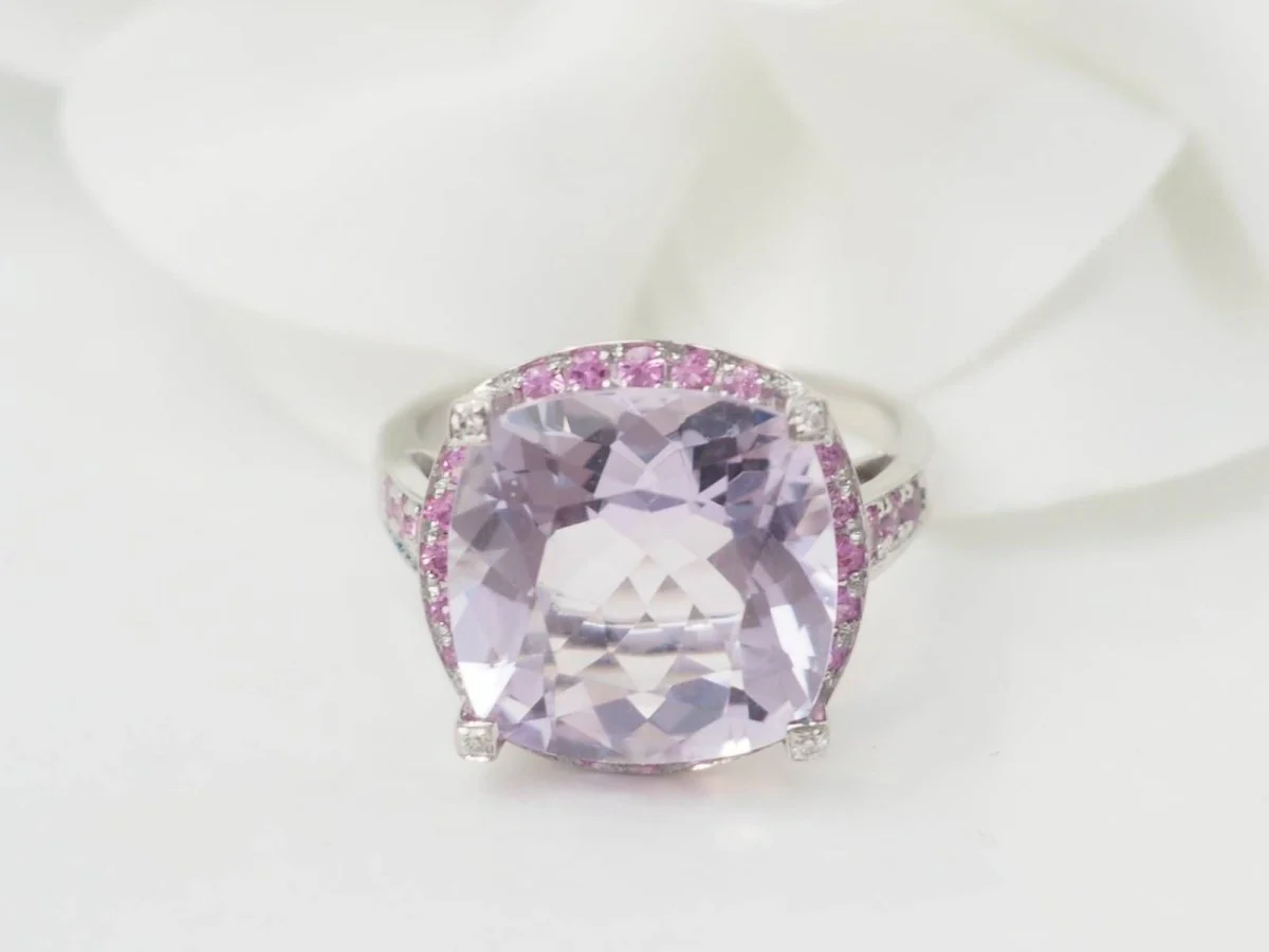 Bague Mauboussin "Couleur d'Amour" en or blanc et Améthyste - Image 8