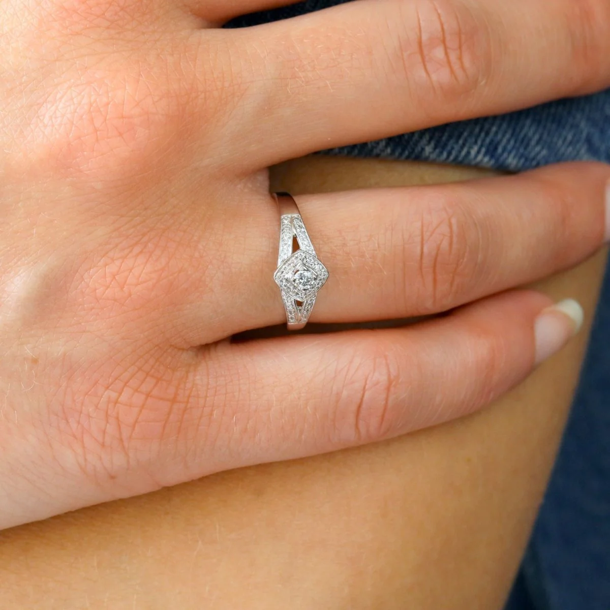 Bague MAUBOUSSIN "Love My Love" en or blanc et diamants - Image 2