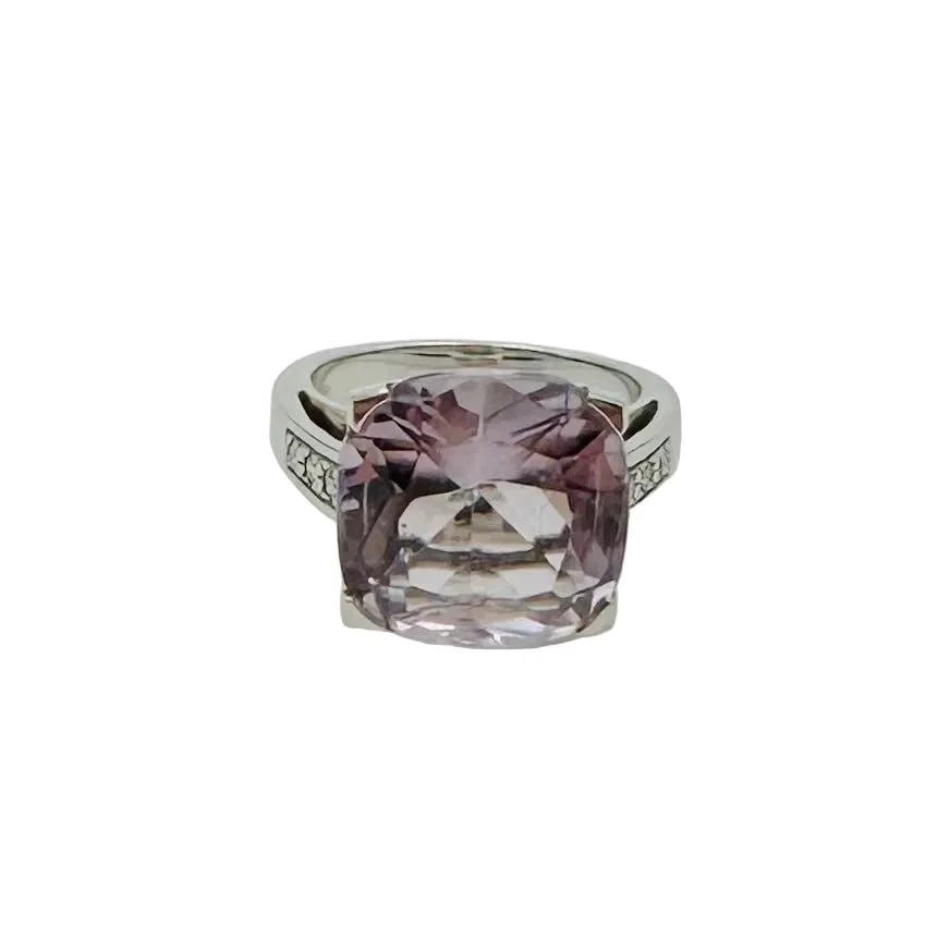 Bague MAUBOUSSIN "Gueule d'amour" en or blanc, améthyste et diamants - Image 2