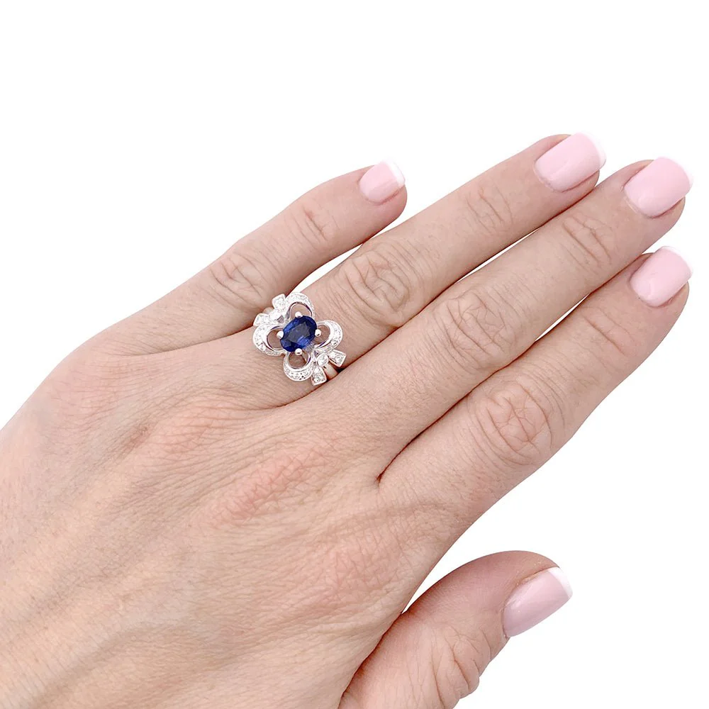Bague Mellerio "Reine de Coeur Désirée" or blanc, diamants, saphir. - Image 2