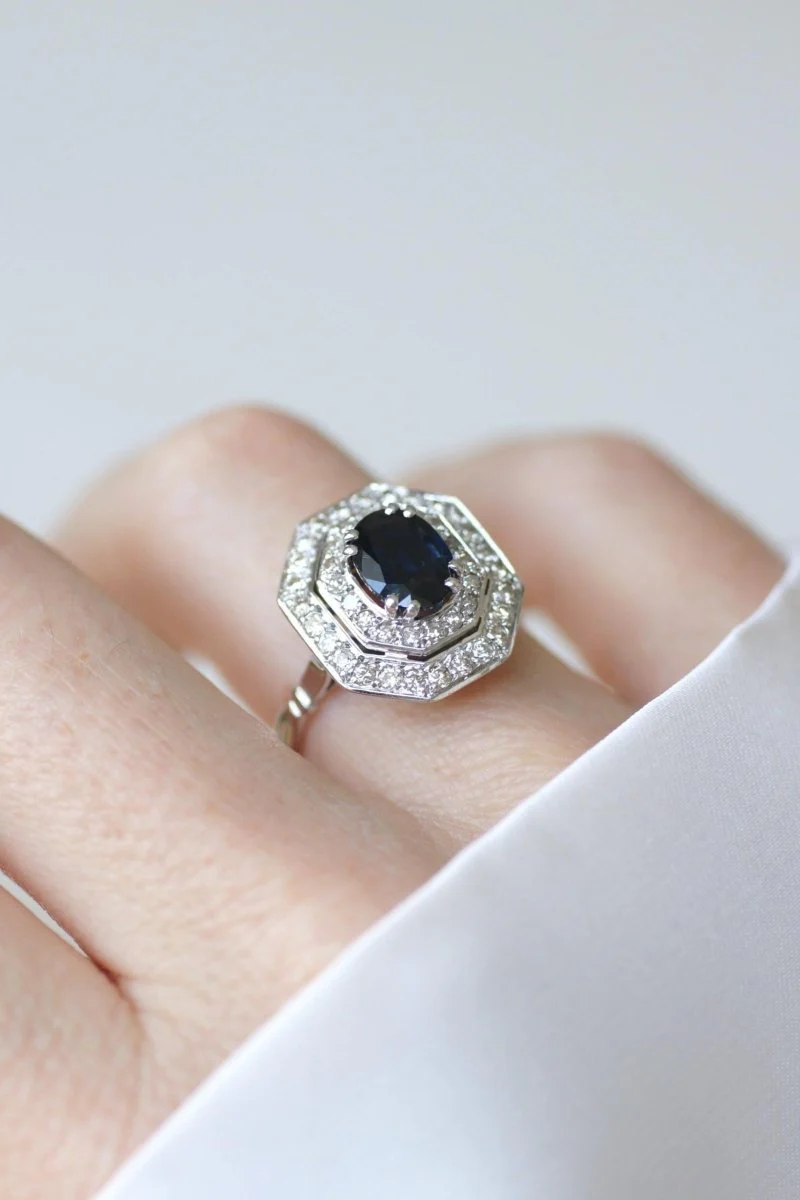 Bague Octogonale Saphir et Diamants Style Art Déco