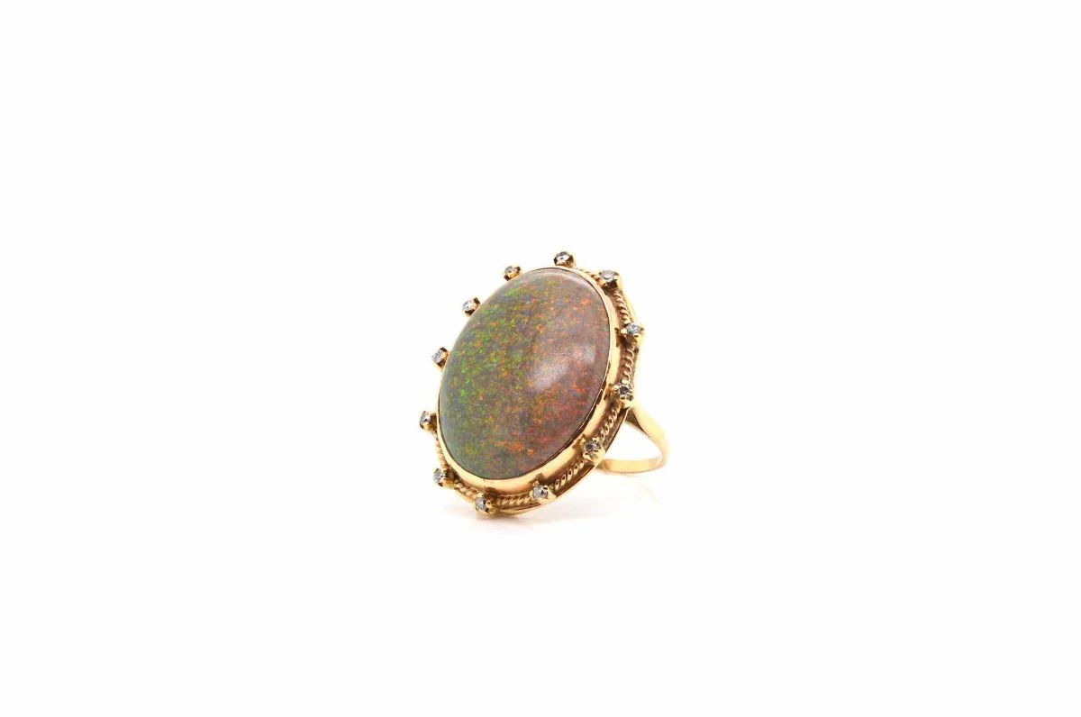 Bague opale et diamants en or jaune - Image 4