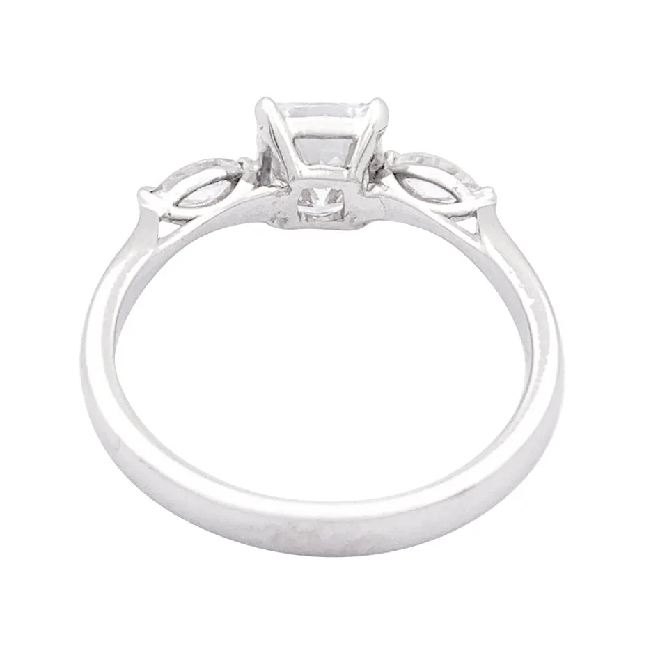 Bague or blanc et diamants - Image 4