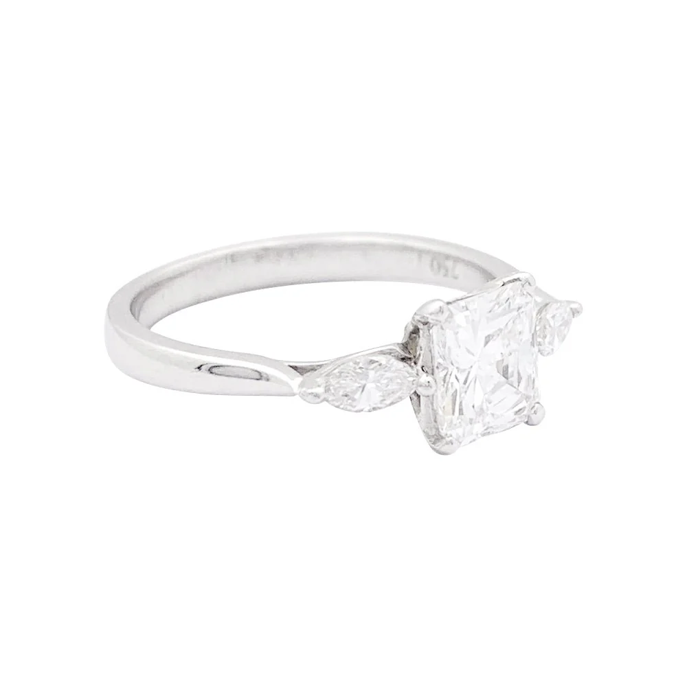 Bague or blanc et diamants - Image 5