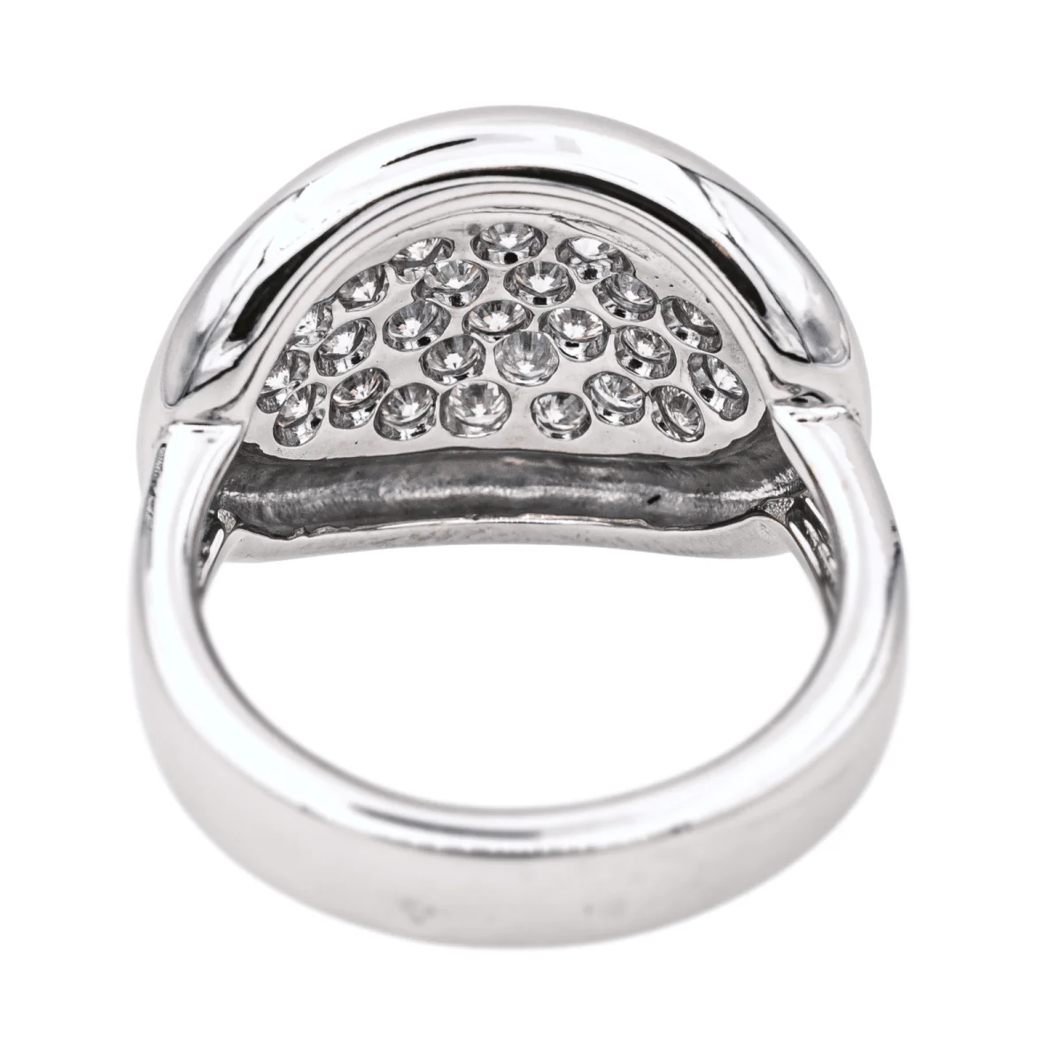 Bague Pavée en or blanc et diamants - Image 5