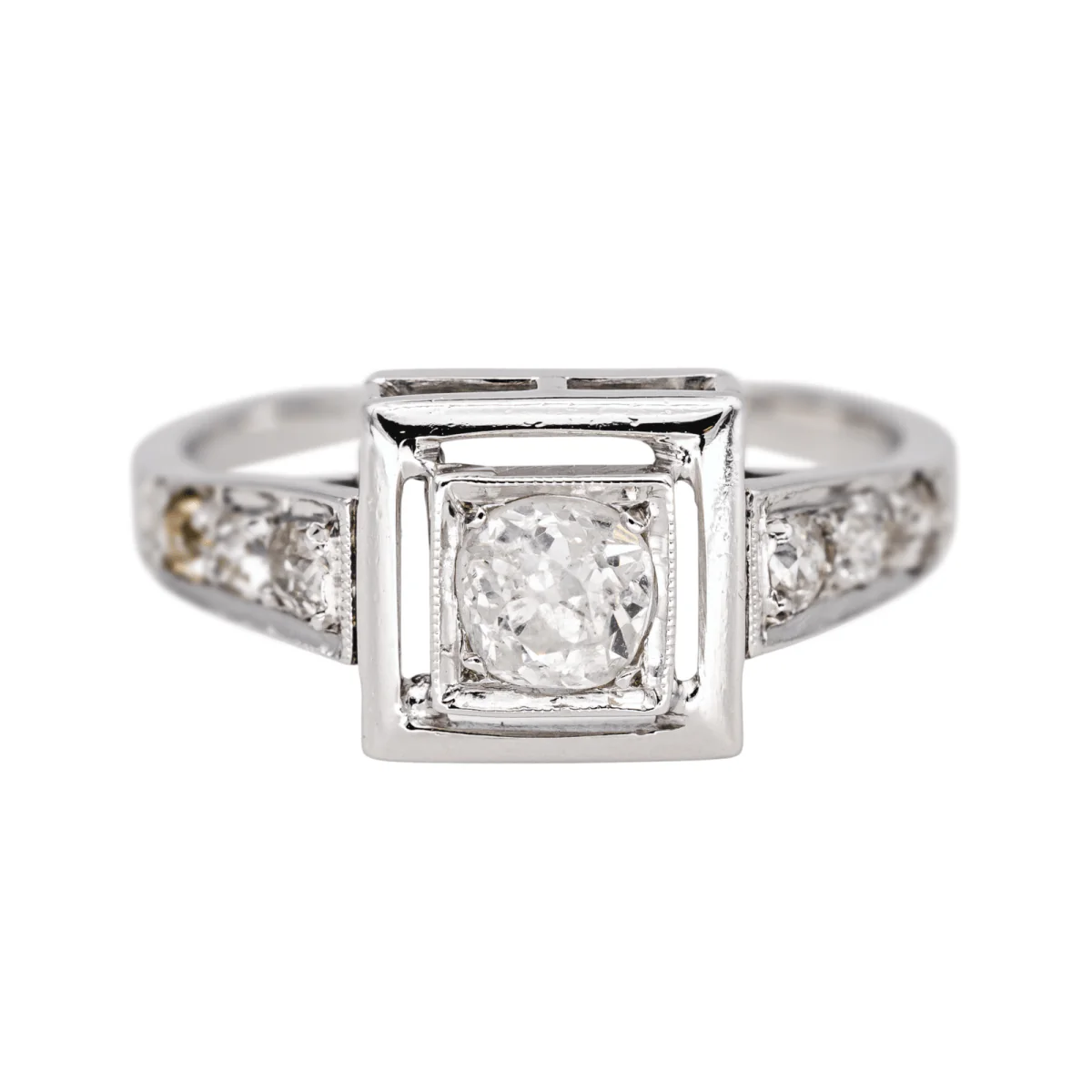 Bague Solitaire en or blanc et diamants