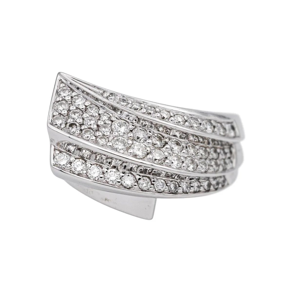 Bague Pavée en or blanc et diamants - Image 4