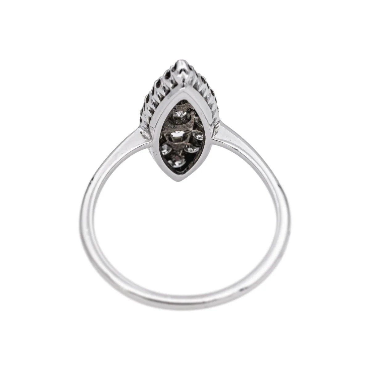 Bague Marquise en or blanc et diamants - Image 5