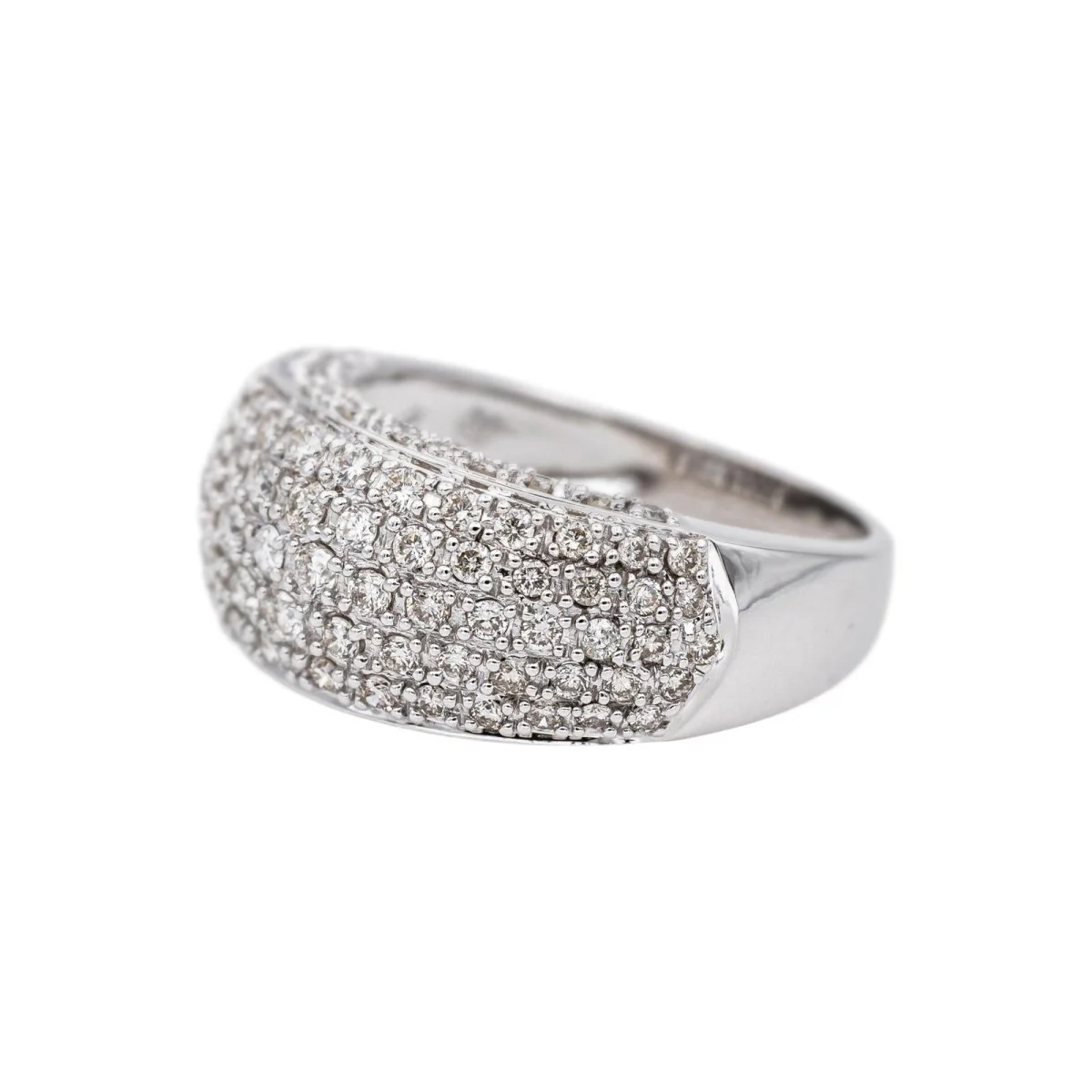 Bague Pavée en or blanc et diamants - Image 4