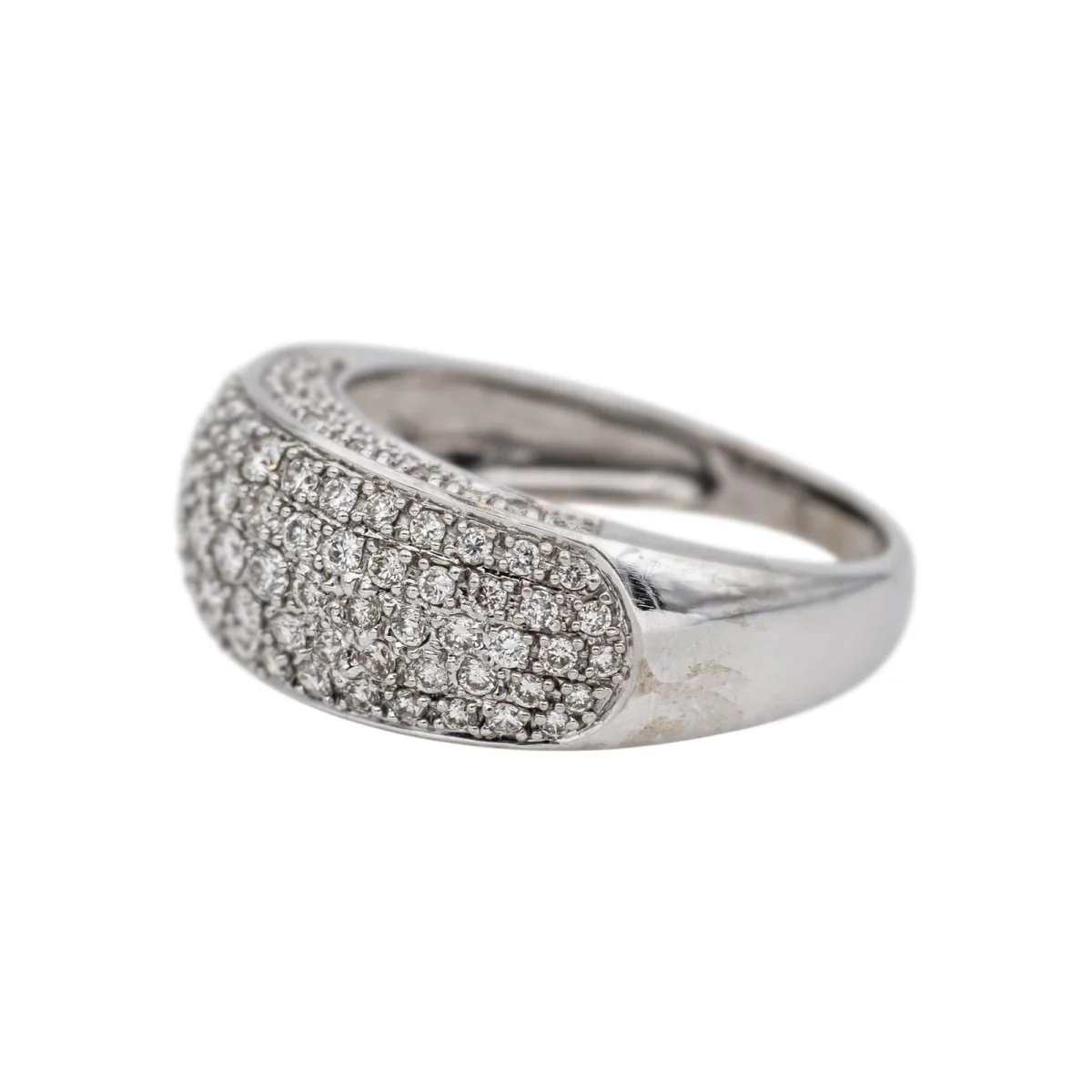 Bague Pavée en or blanc et diamants - Image 4