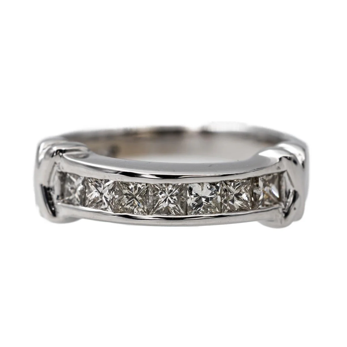 Bague Alliance en or blanc et diamants