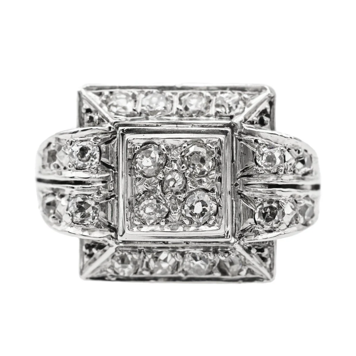 Bague en or blanc, platine et diamant