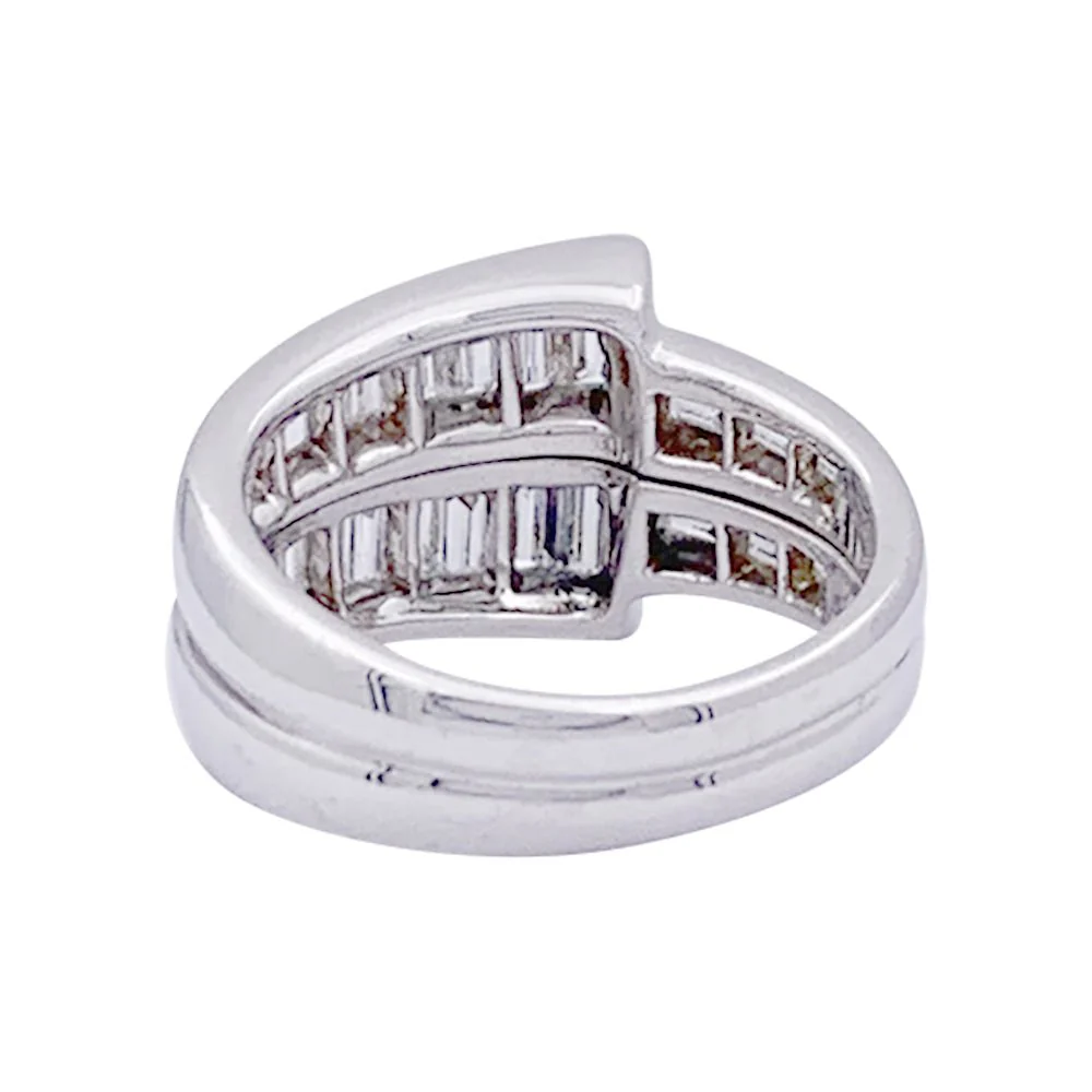 Bague or blanc et diamants - Image 4