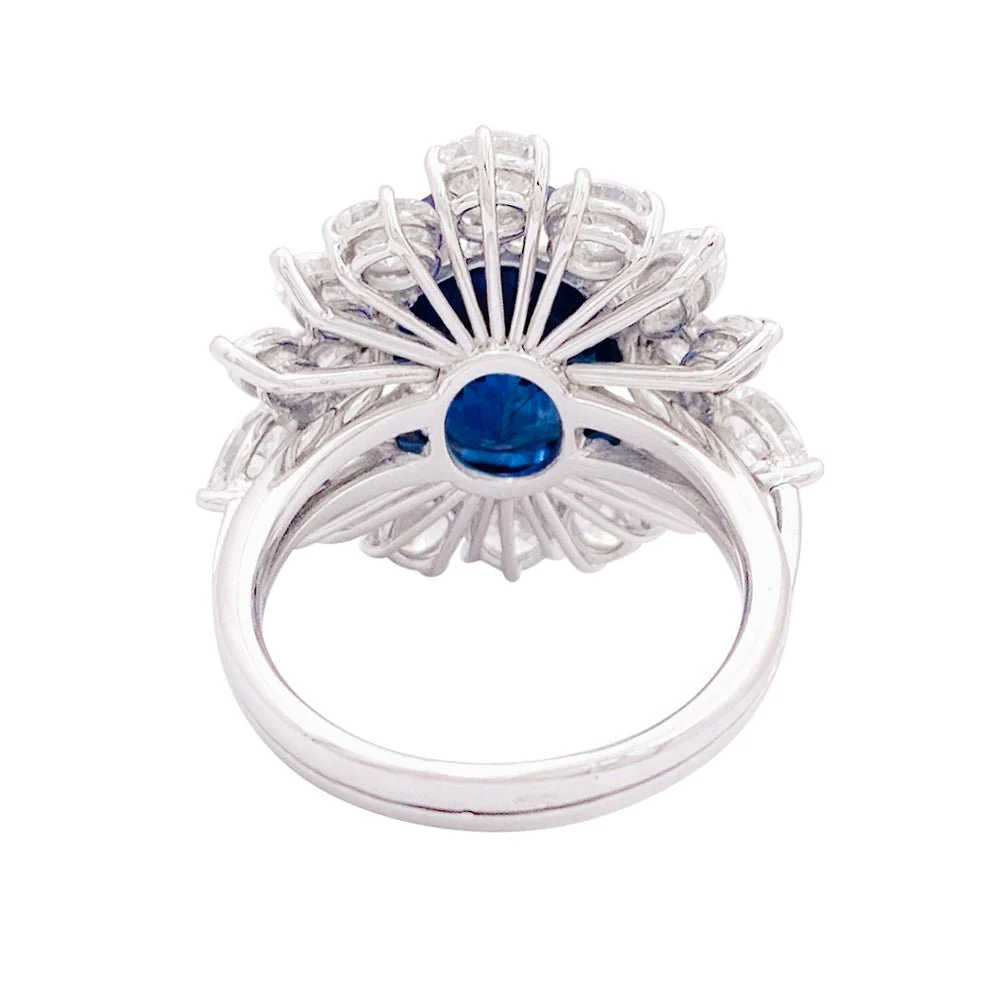 Bague or blanc, saphir et diamants - Image 4