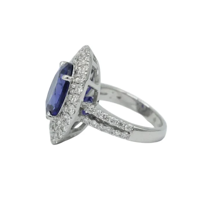Bague Entourage en or blanc, tanzanite et diamants - Image 3