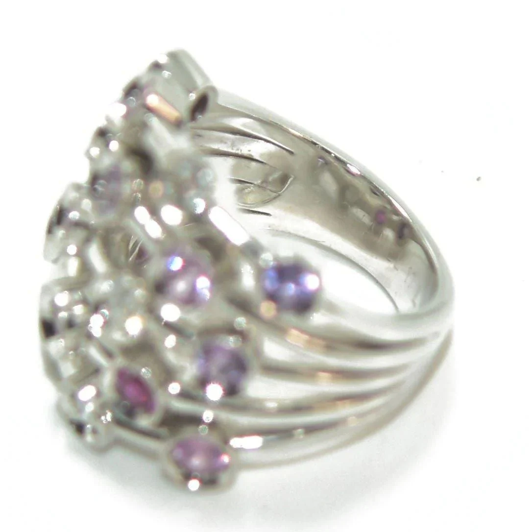 Bague or gris signée de la maison Chanel - Image 3