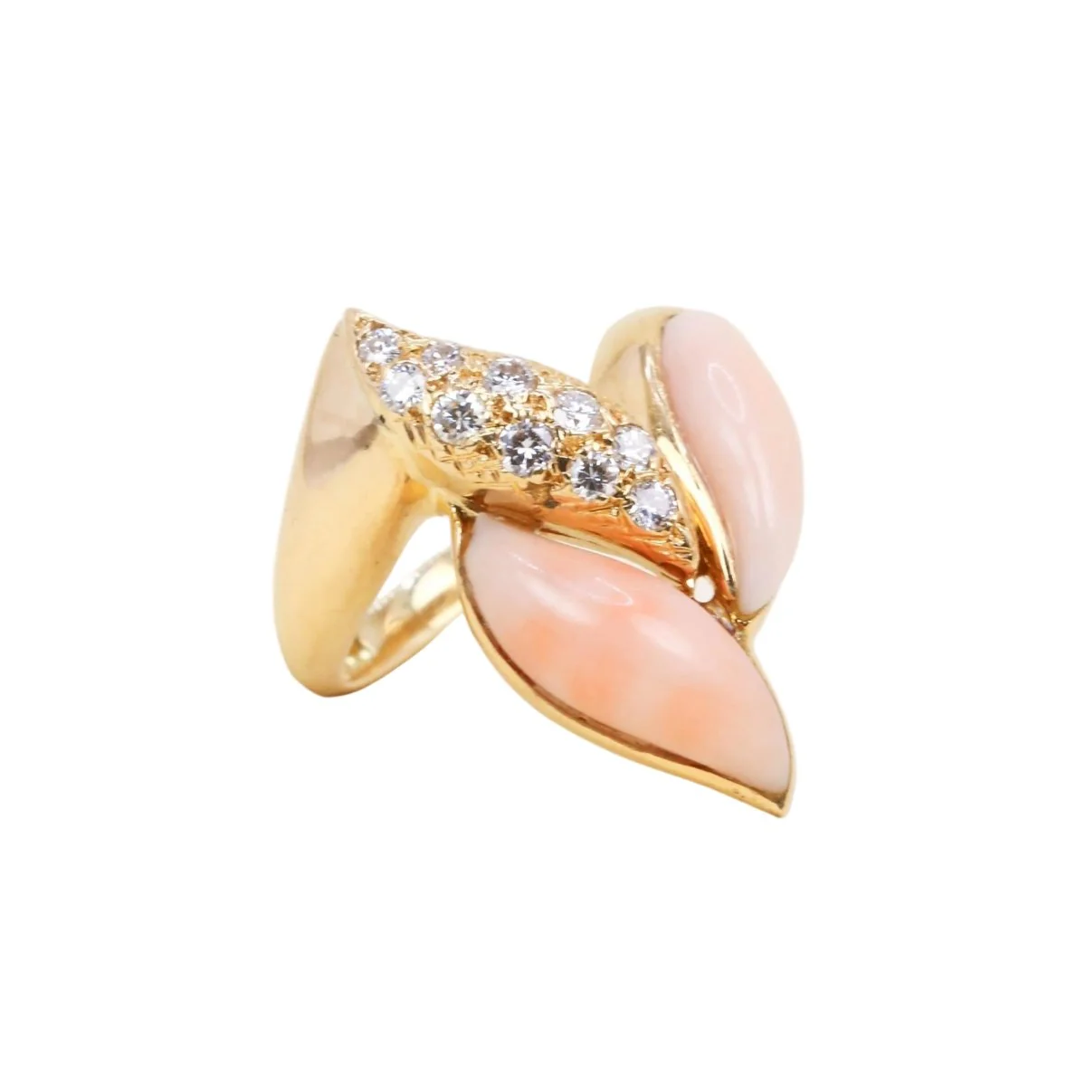 Bague Cocktail en or jaune, corail et diamants - Image 5