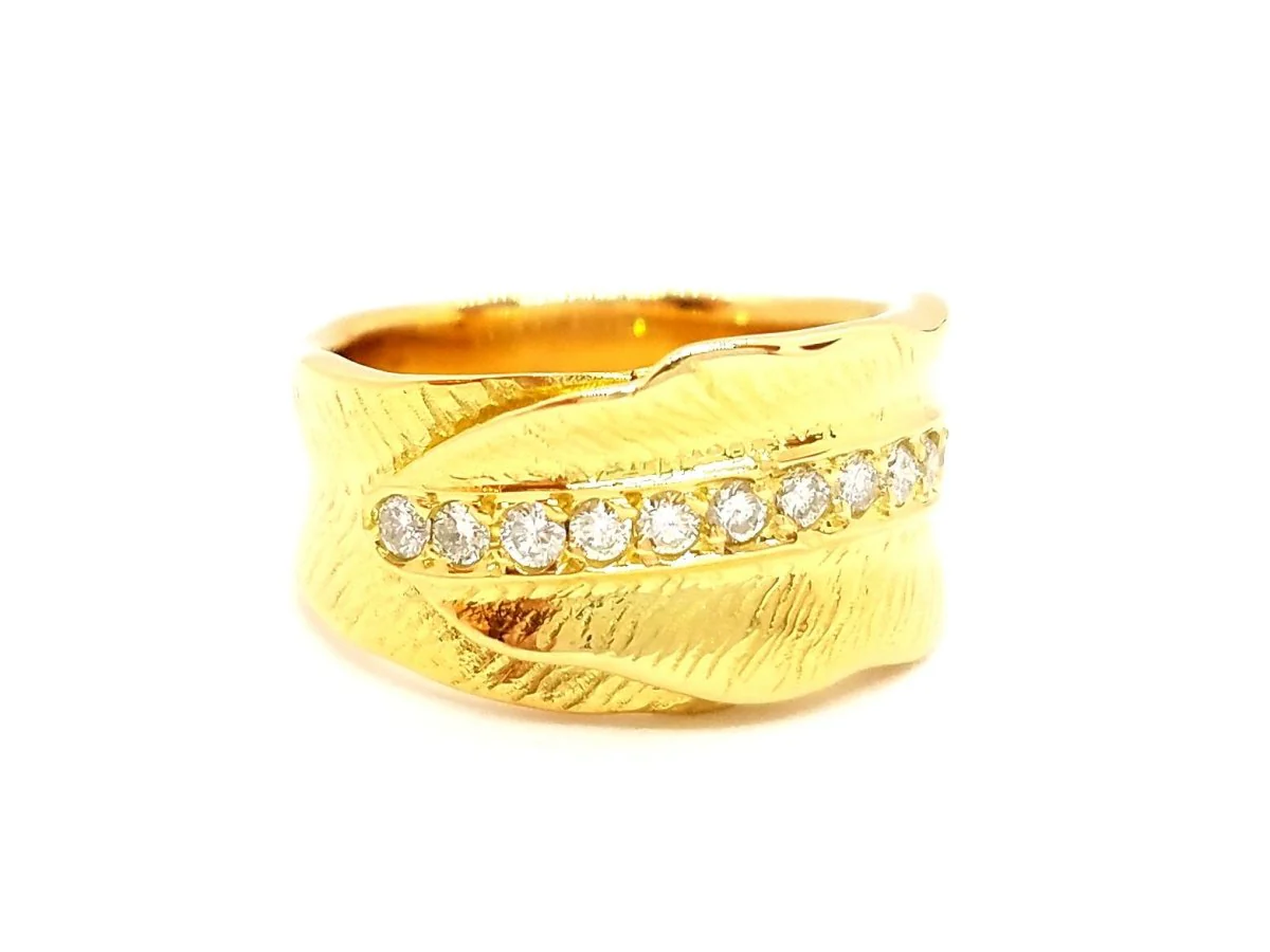 Bague Bandeau en or jaune et diamant - Image 9