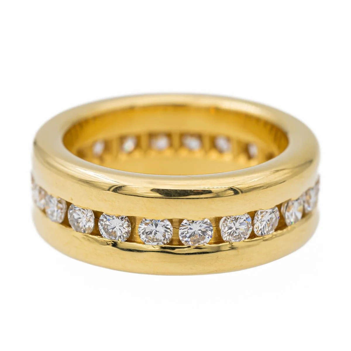 Alliance en or jaune et diamant