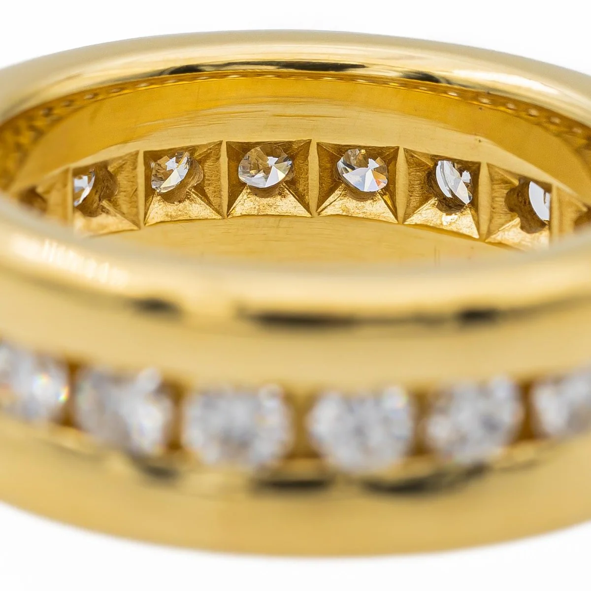 Alliance en or jaune et diamant - Image 9