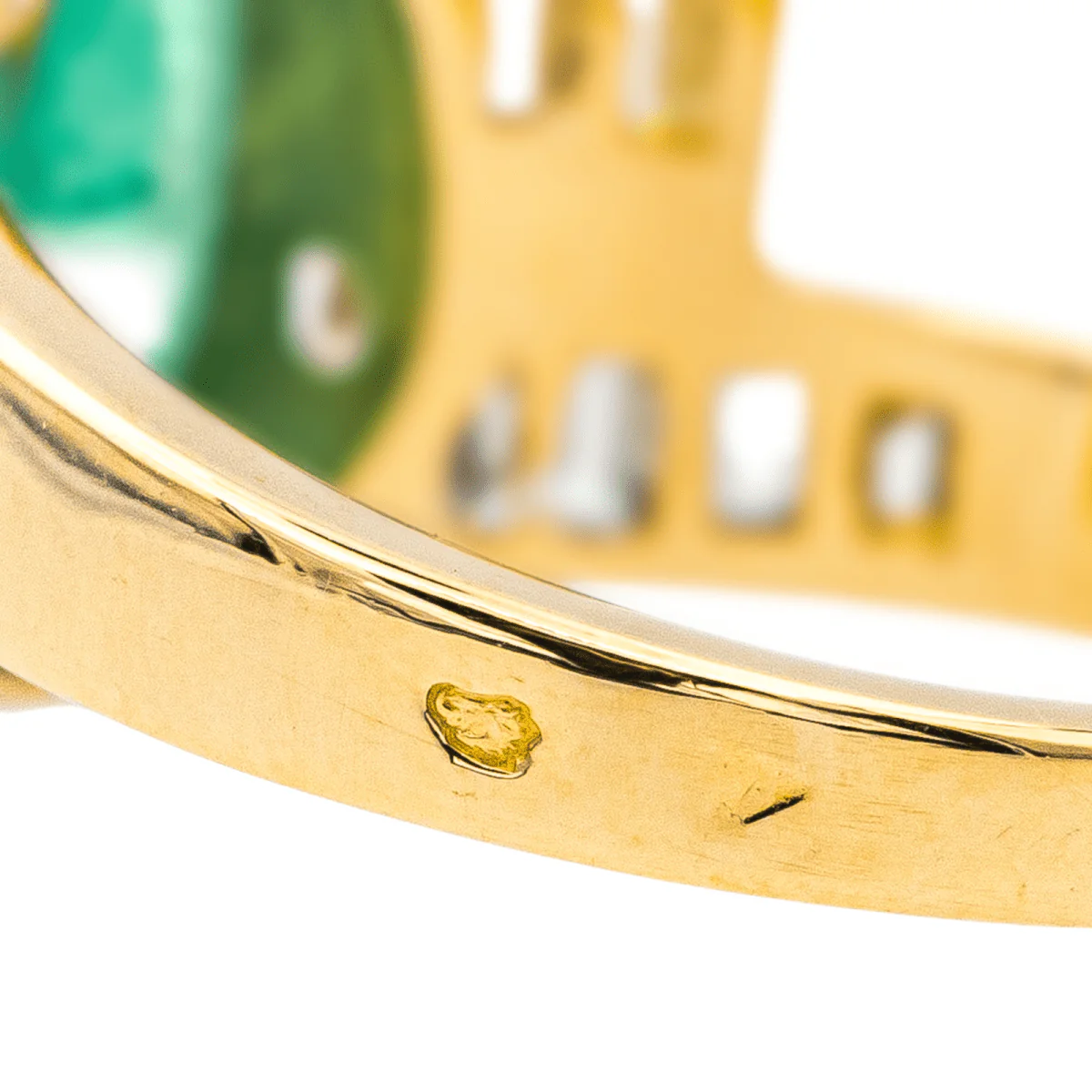 Bague Solitaire en or jaune, émeraude et diamants - Image 7
