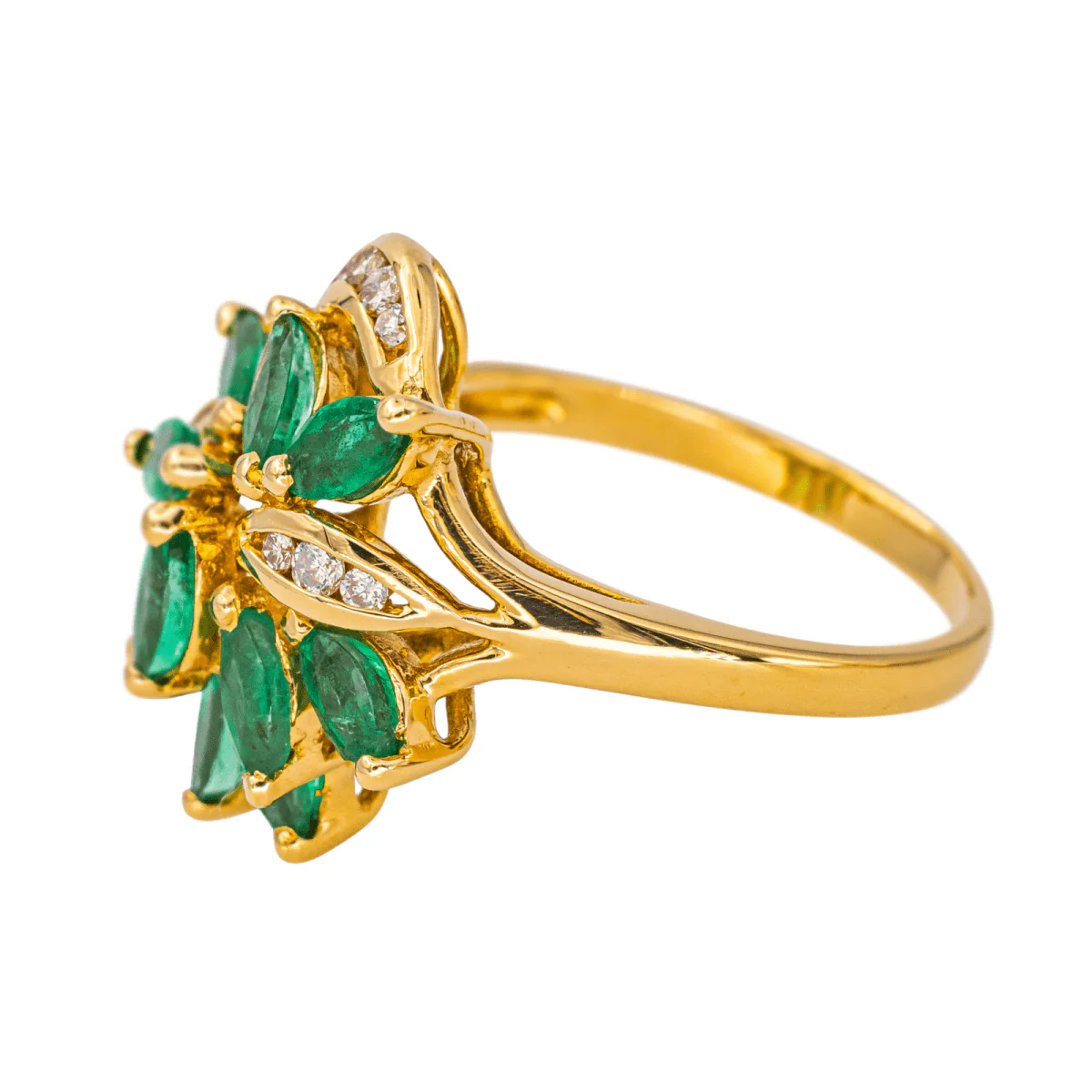 Bague Cocktail en or jaune, émeraudes et diamants - Image 4