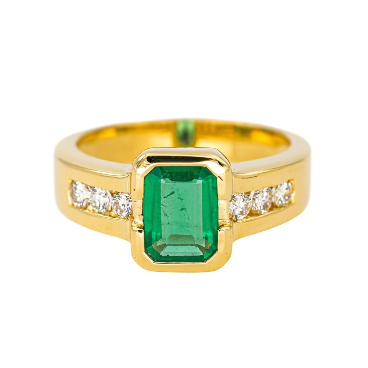 Bague Solitaire en or jaune, émeraude et diamants
