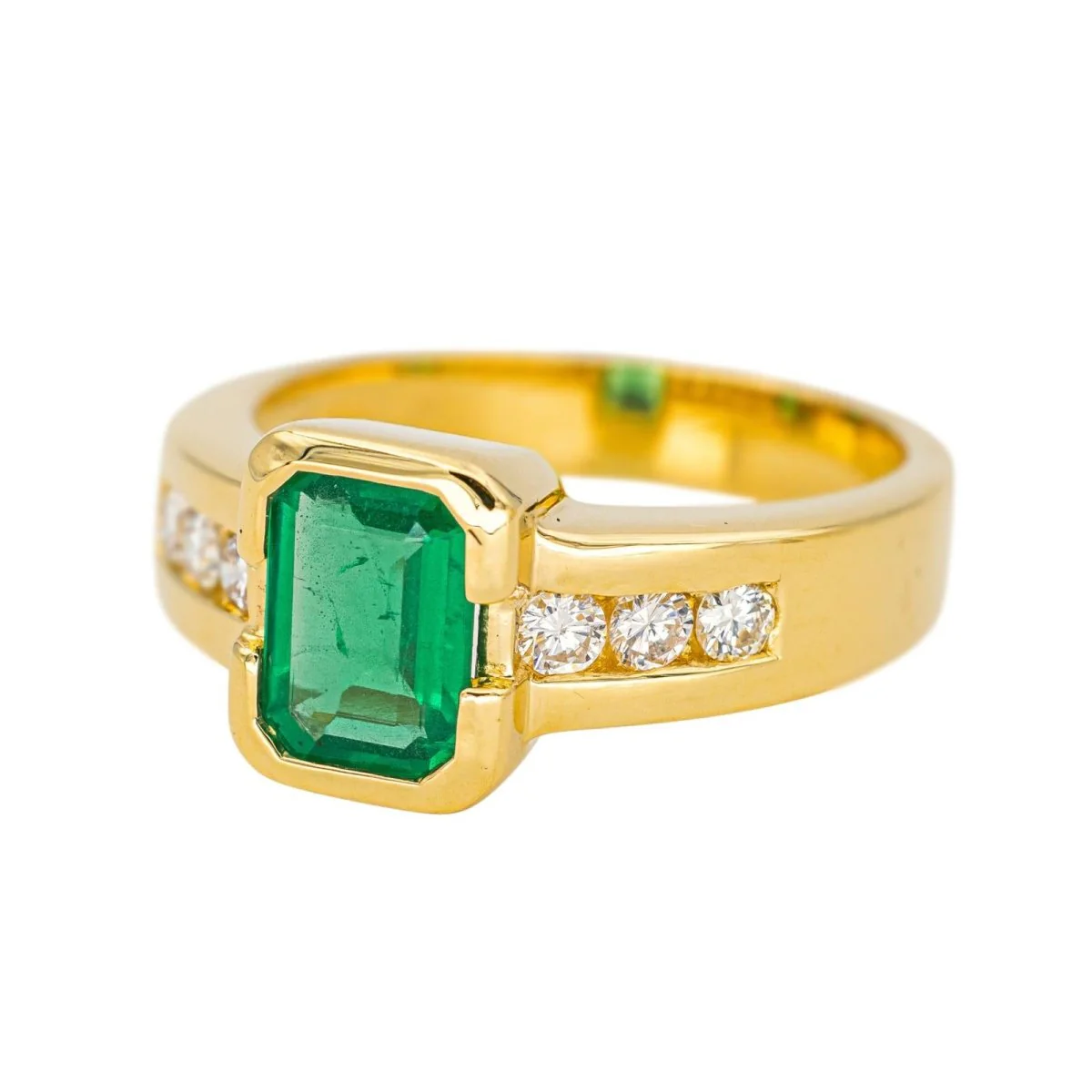 Bague Solitaire en or jaune, émeraude et diamants - Image 3