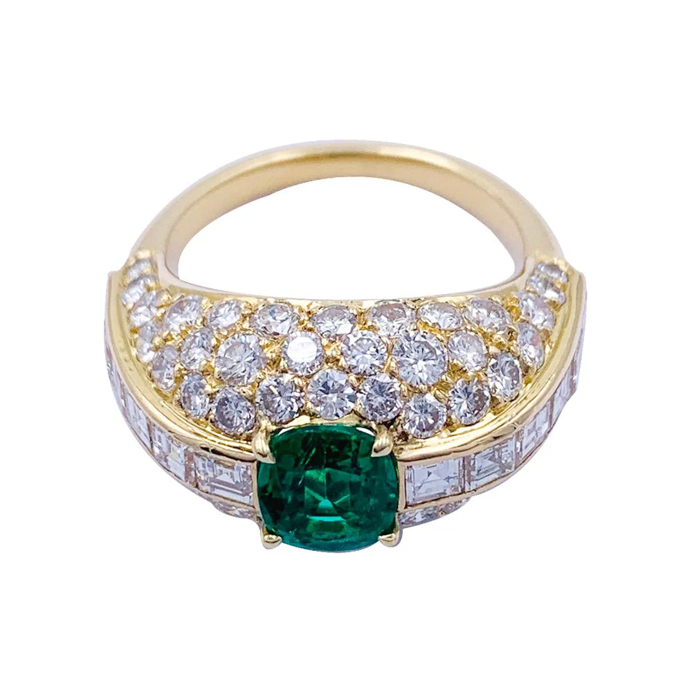 Bague or jaune, émeraude et pavage diamants - Image 4