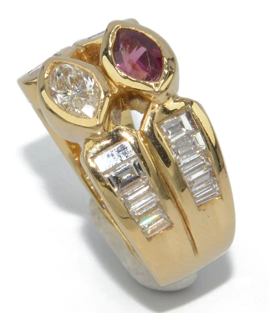 Bague or jaune en toi et moi rubis et diamant - Image 4