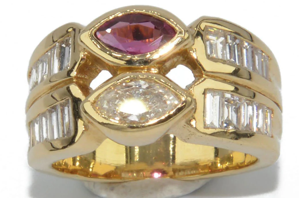 Bague or jaune en toi et moi rubis et diamant - Image 7