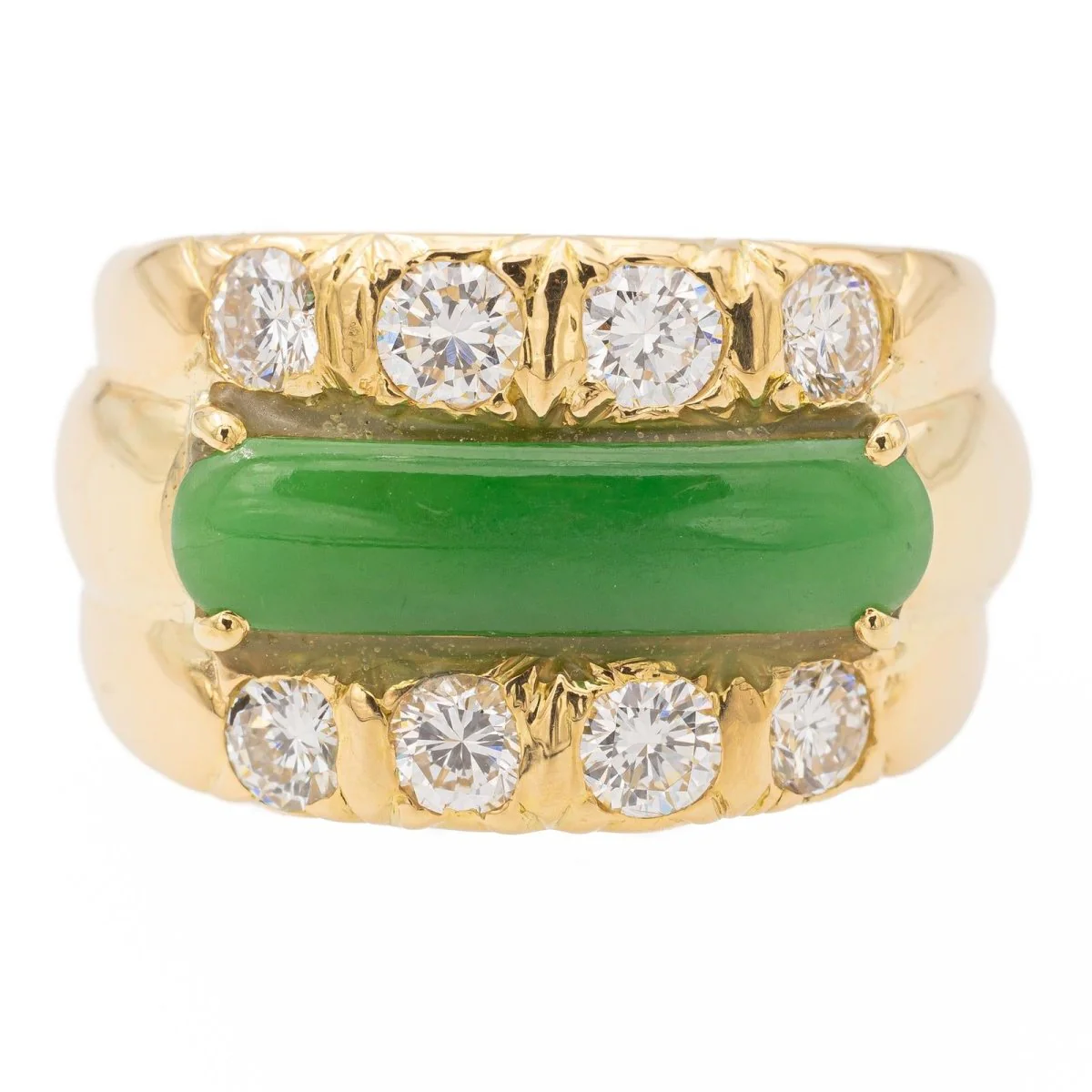Bague en or jaune, jade et diamants