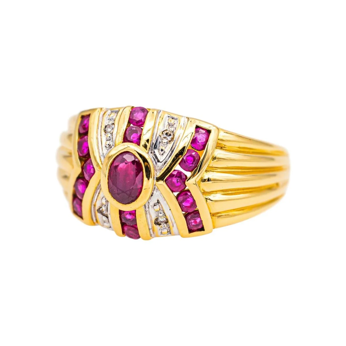 Bague en or jaune, rubis et diamants - Image 3