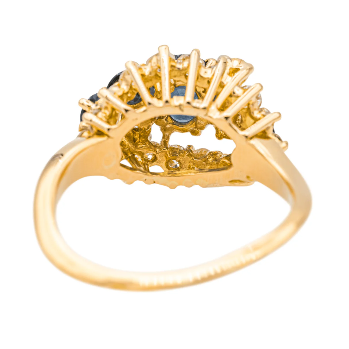 Bague Entourage en or jaune, saphirs et diamants - Image 6