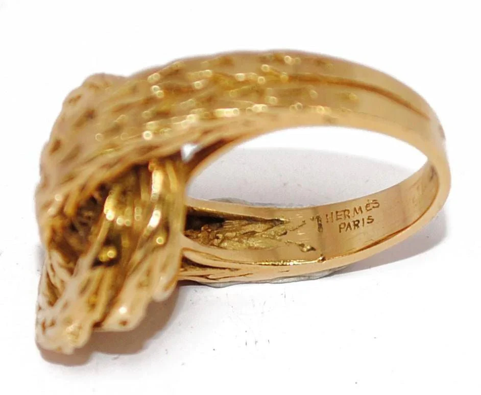 Bague or jaune signé Hermès collection Vendôme - Image 3