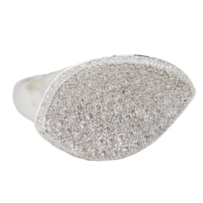 Bague Pavée en or blanc et diamants - Image 5