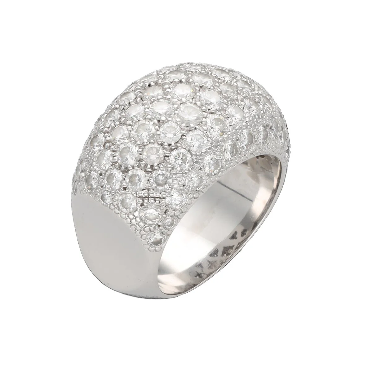 Bague Pavée en or blanc et diamants - Image 2